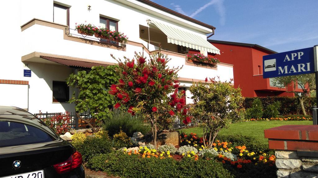 Apartments Mari Novigrad  Exterior photo
