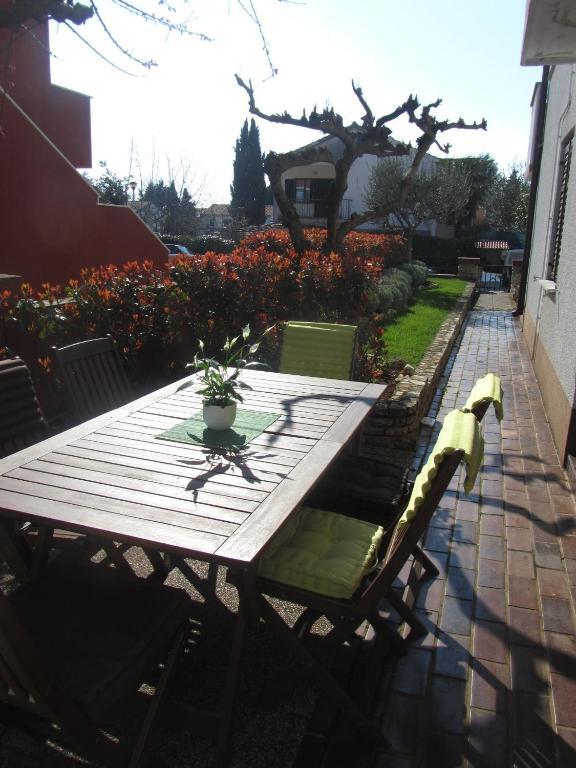 Apartments Mari Novigrad  Exterior photo